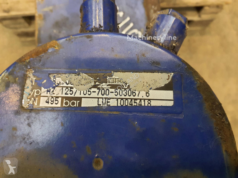 تجهيزات الأشغال العمومية Liebherr