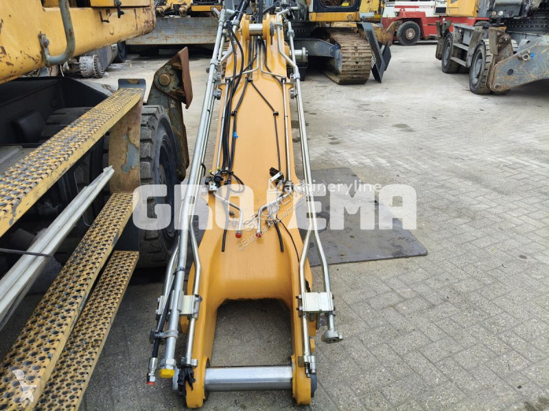Vybavenie stavebného stroja Liebherr Monoboom...