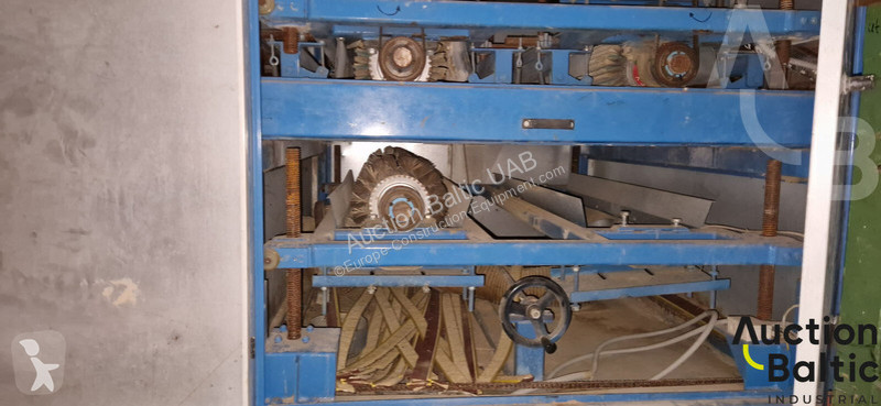 Équipements TP  sanding machine