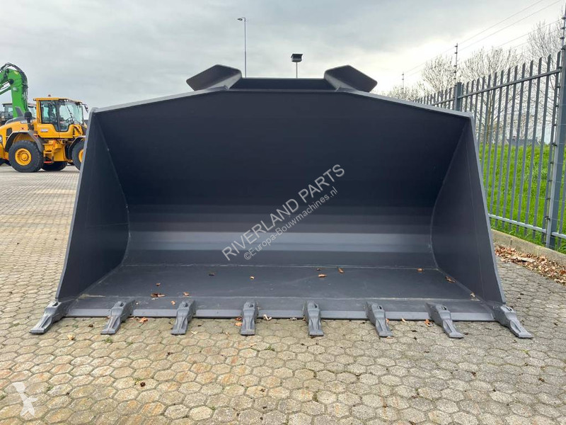 Équipements TP Volvo L 120 H bucket