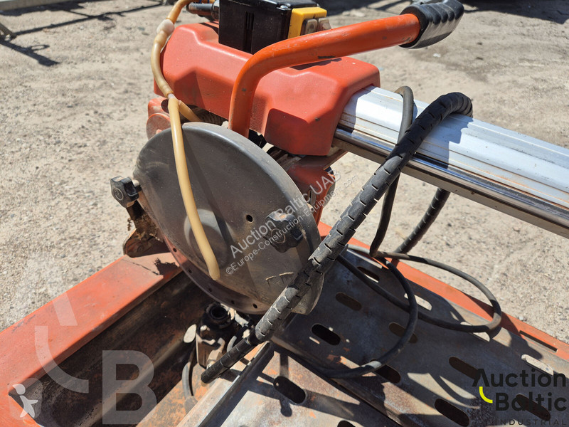 Обладнання для спецтехніки Husqvarna TS 73R-02
