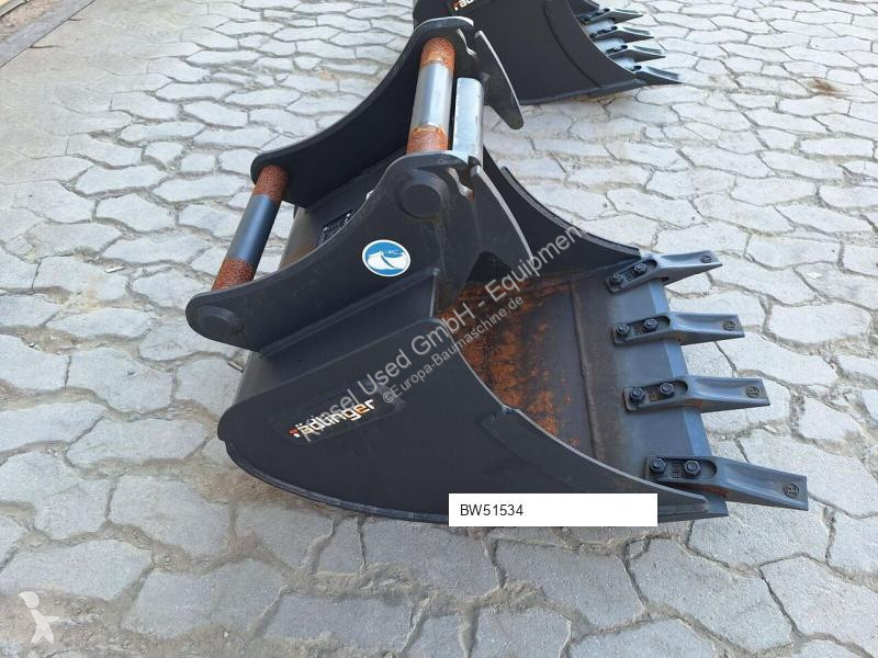 Vybavenie stavebného stroja Rädlinger KTL03-500