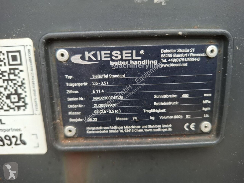 Vybavenie stavebného stroja Rädlinger...