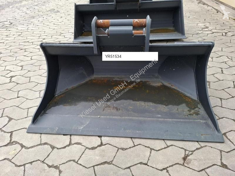 Vybavenie stavebného stroja Rädlinger...