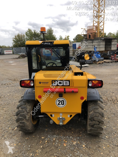 تجهيزات الأشغال العمومية JCB  514-40 CON