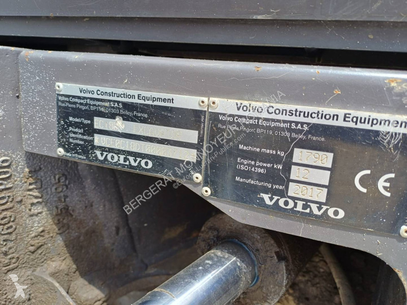 Vybavenie stavebného stroja Volvo EC18D