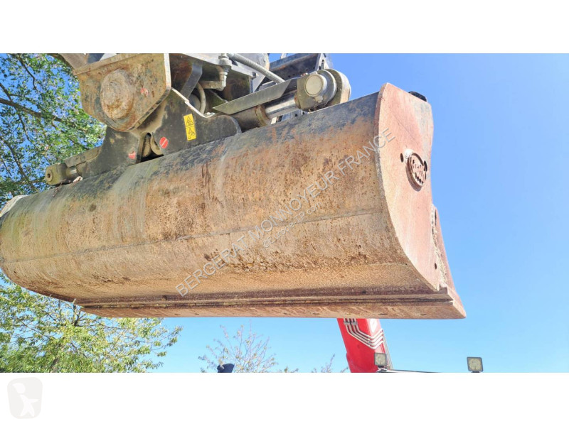 Équipements TP  GODET/BUCKET/TILT/1800MM/S60