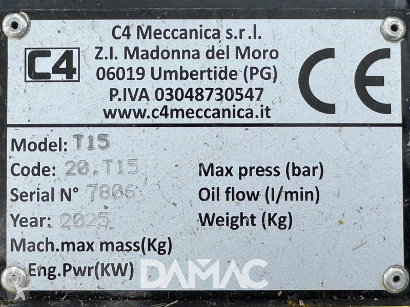 Vybavenie stavebného stroja  T15