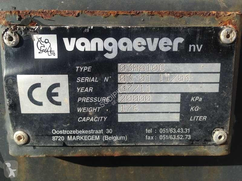 Vybavenie stavebného stroja   VANGAEVER 03BA10C
