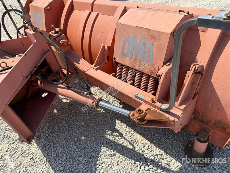 Обладнання для спецтехніки  OMA S2.30 Snow Plow