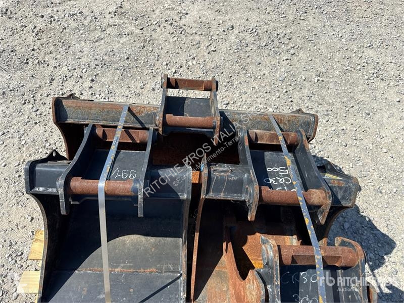 Qty of Excavator Bucket machinery equipment