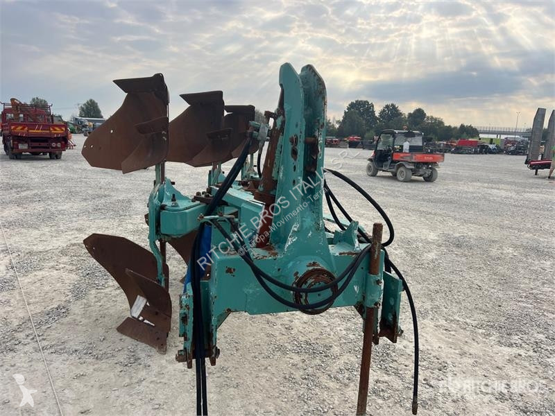 Équipements TP Nardi 3 Bottom Breaking Plow