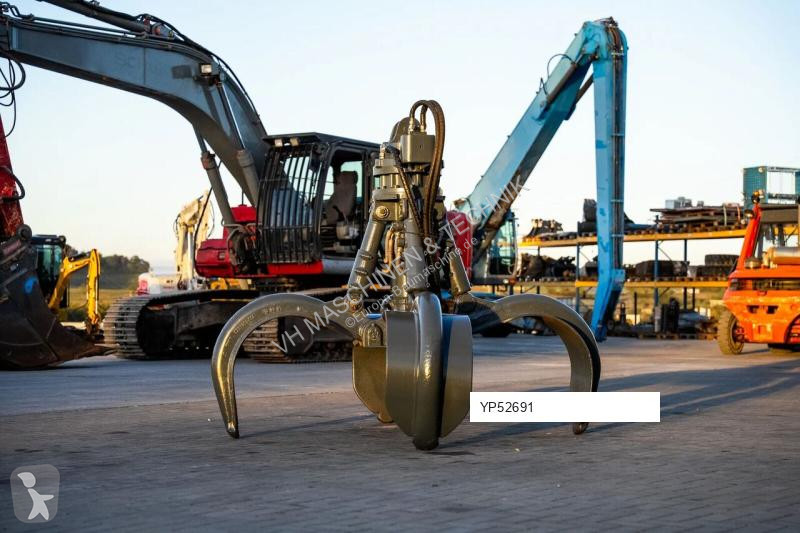Équipements TP Liebherr 002AB02