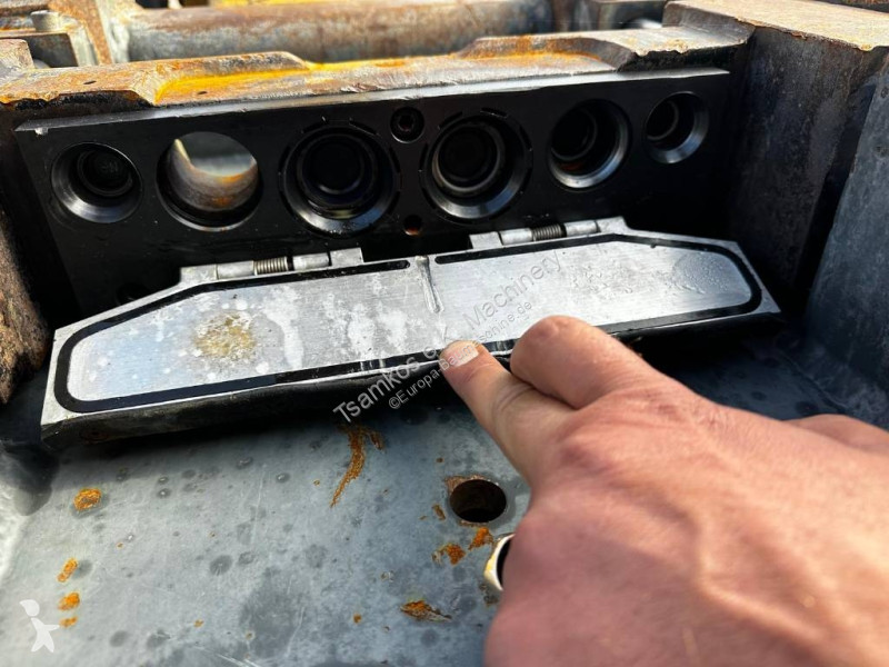 Строително оборудване Oilquick Oil Quick OQ 70...