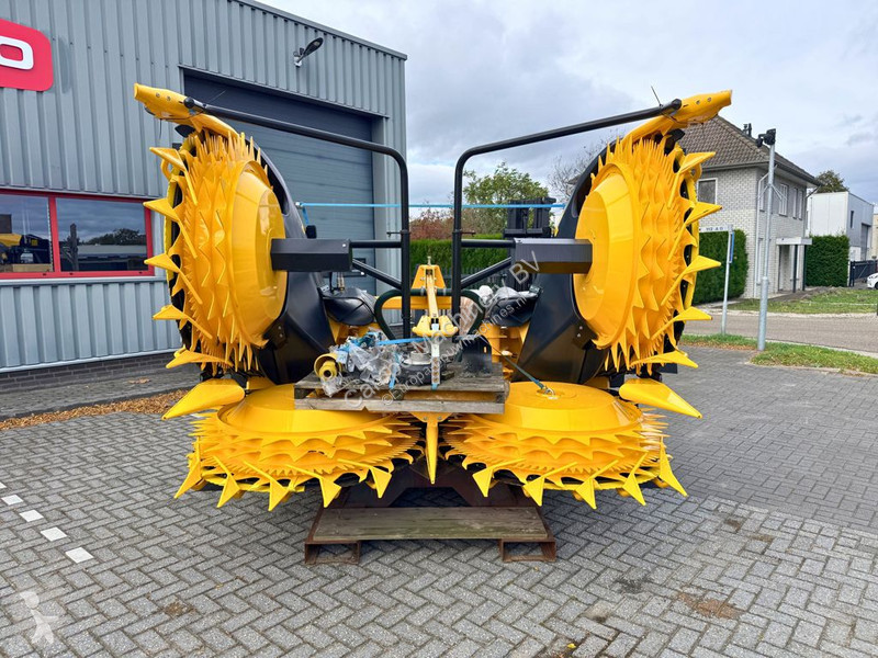Aanbouwstukken voor bouwmachines New Holland...