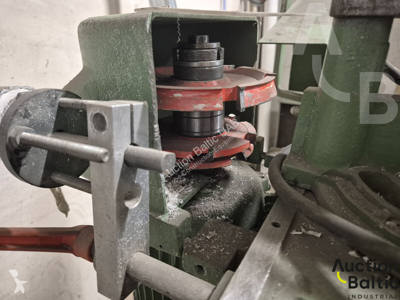 Aanbouwstukken voor bouwmachines  AF361