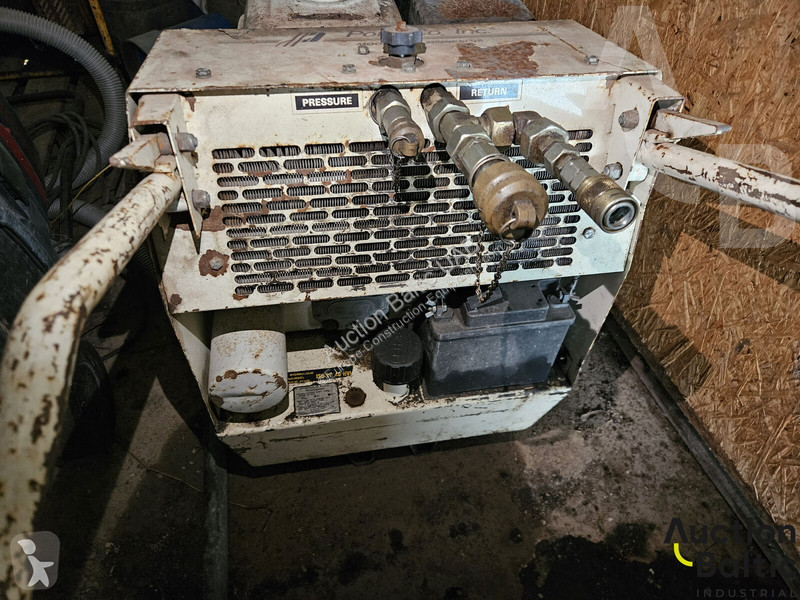 Aanbouwstukken voor bouwmachines  TL4140TAH