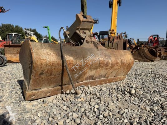 Equipamentos de obras  QA20 / QA21