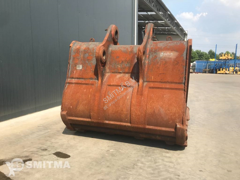 Aanbouwstukken voor bouwmachines Caterpillar...