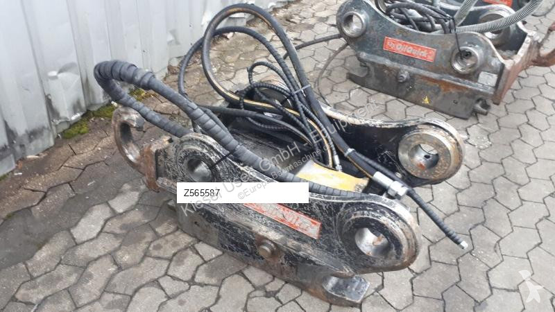 Equipamientos maquinaria OP Oilquick Attache...