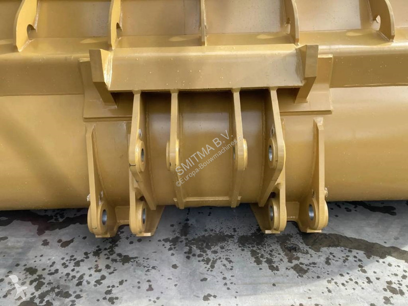 Vybavenie stavebného stroja Caterpillar 980H