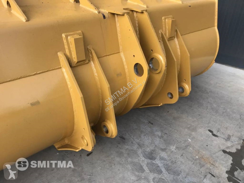 Vybavenie stavebného stroja Caterpillar 950K