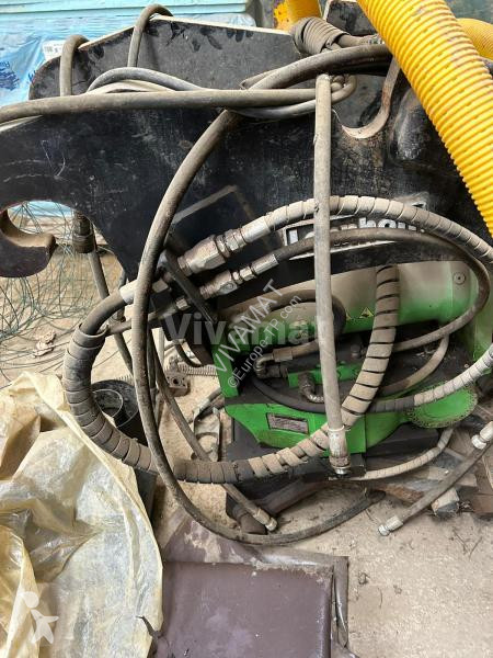 تجهيزات الأشغال العمومية   TR150