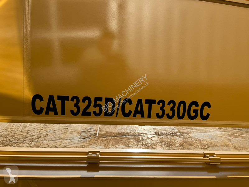 تجهيزات الأشغال العمومية Caterpillar 18.5M...
