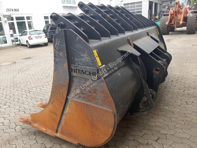 Equipamientos maquinaria OP Hitachi...