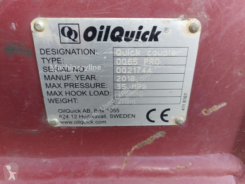 Equipamientos maquinaria OP Hitachi Attache...