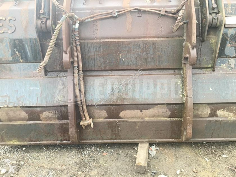 Echipamente pentru construcţii Eurosteel TH63...