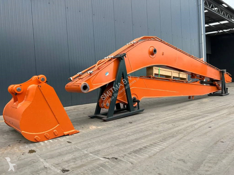 Vybavenie stavebného stroja Hitachi ZX220 18m...