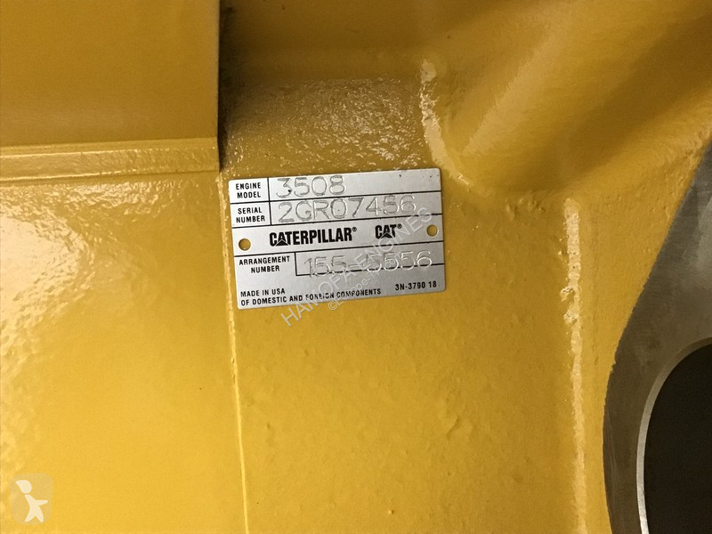 تجهيزات الأشغال العمومية Caterpillar 3508B...