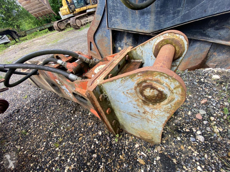 Aanbouwstukken voor bouwmachines Hammer  H 130P