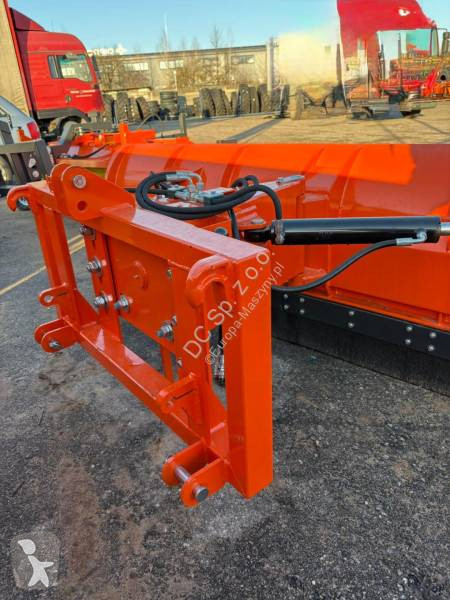 Echipamente pentru construcţii Metal-Technik...