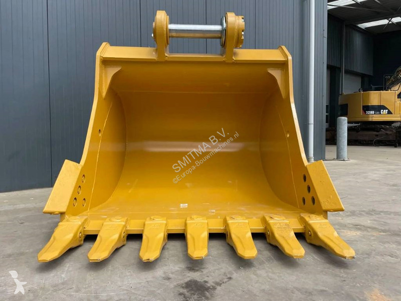 Aanbouwstukken voor bouwmachines Caterpillar...