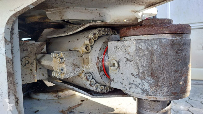 Aanbouwstukken voor bouwmachines Demarec...