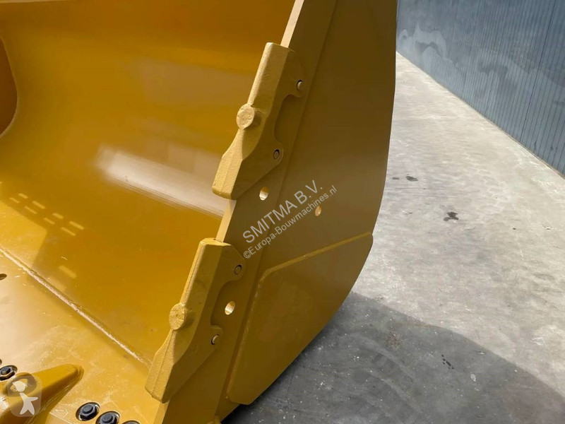 Vybavenie stavebného stroja Caterpillar 988K