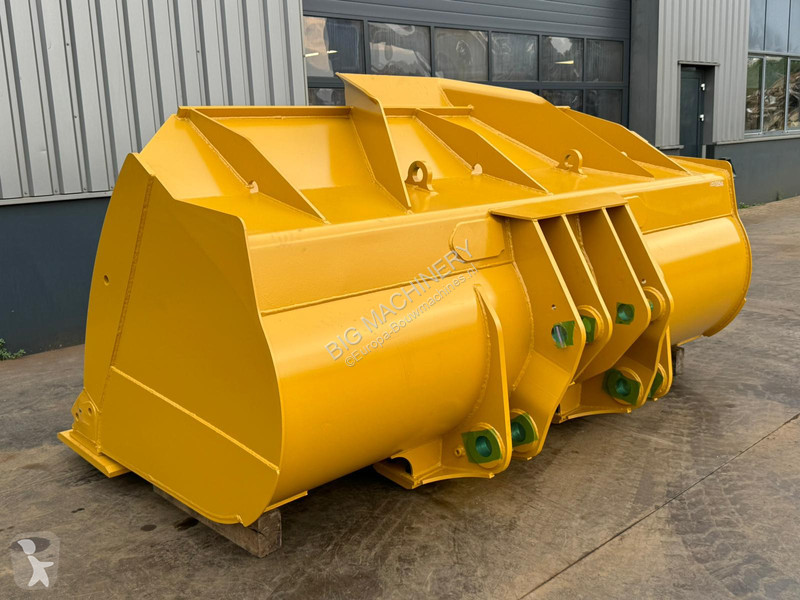 Aanbouwstukken voor bouwmachines Caterpillar...