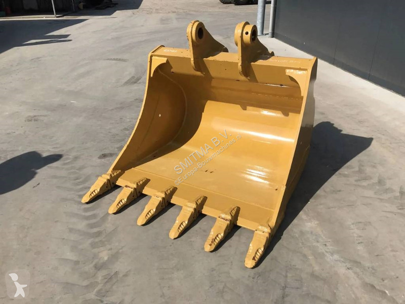 Aanbouwstukken voor bouwmachines Caterpillar...