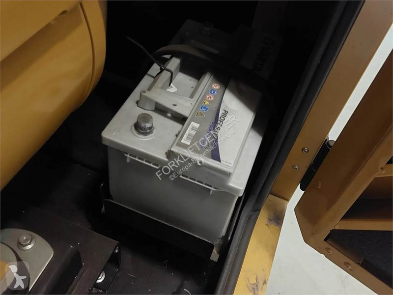 Aanbouwstukken voor bouwmachines Caterpillar...
