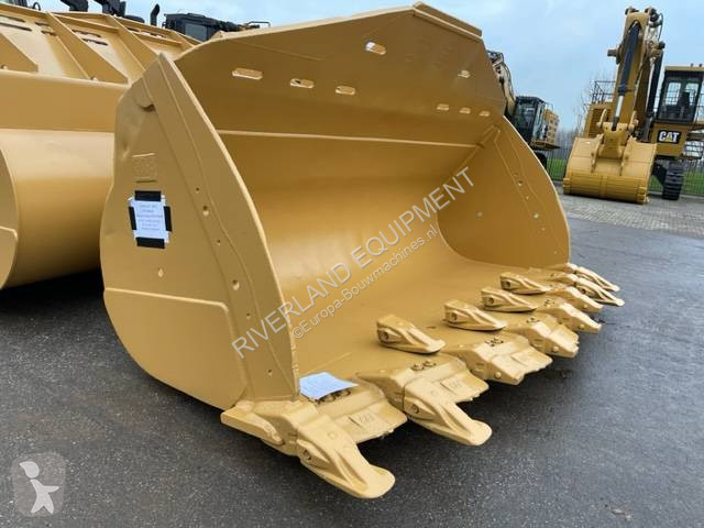 Aanbouwstukken voor bouwmachines Caterpillar...