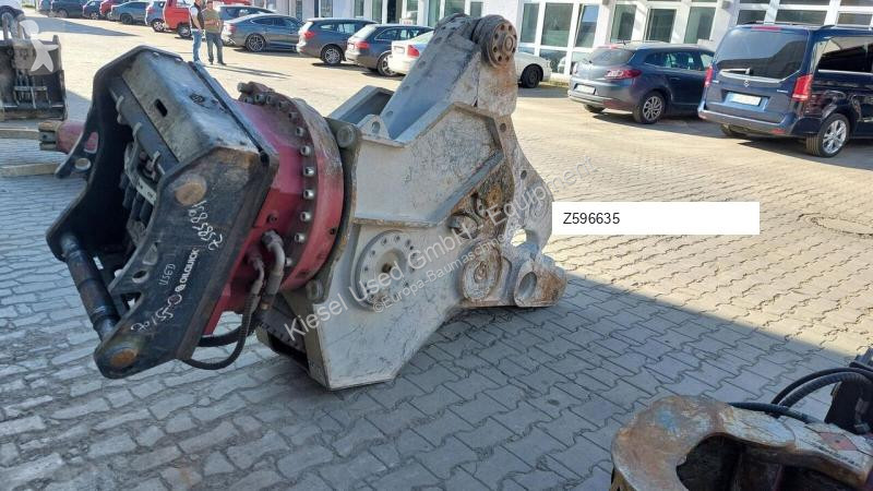 Aanbouwstukken voor bouwmachines Demarec DRC30