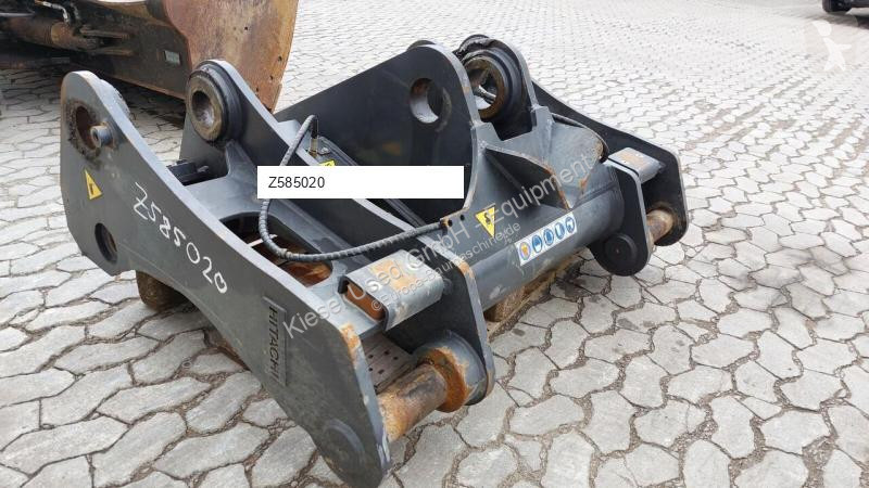 تجهيزات الأشغال العمومية Hitachi Attache rapide...