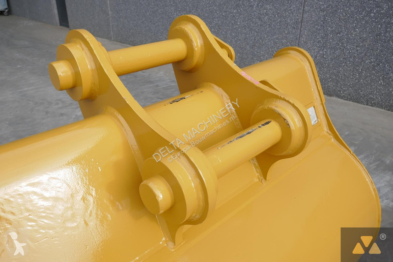 Aanbouwstukken voor bouwmachines Caterpillar...