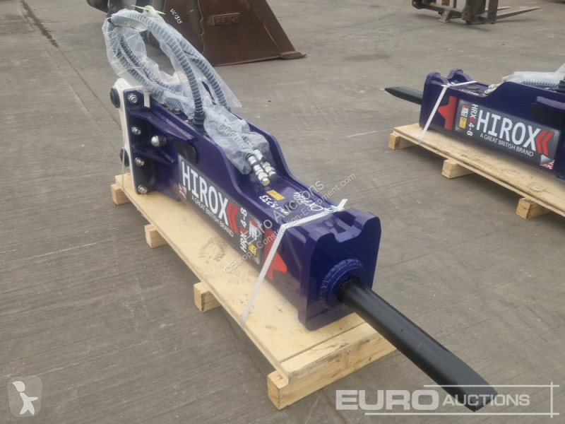 Equipamentos de obras  HRX 4-8