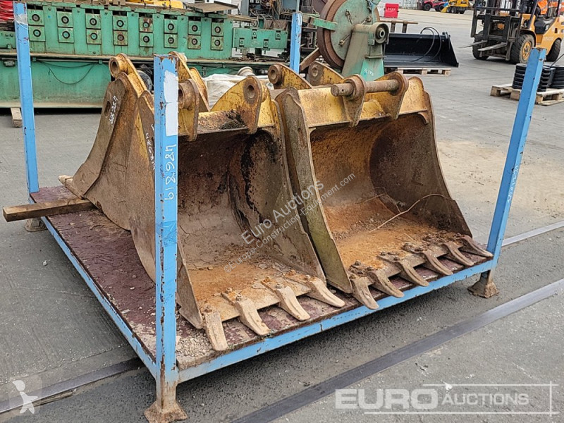 Echipamente pentru construcţii Caterpillar