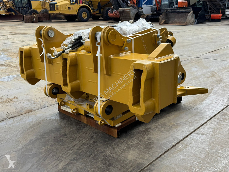 Equipamientos maquinaria OP Caterpillar D8T D8R...