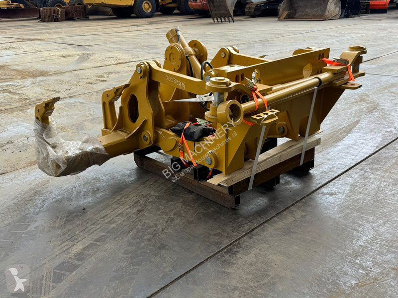 Equipamientos maquinaria OP Caterpillar 12M-2...
