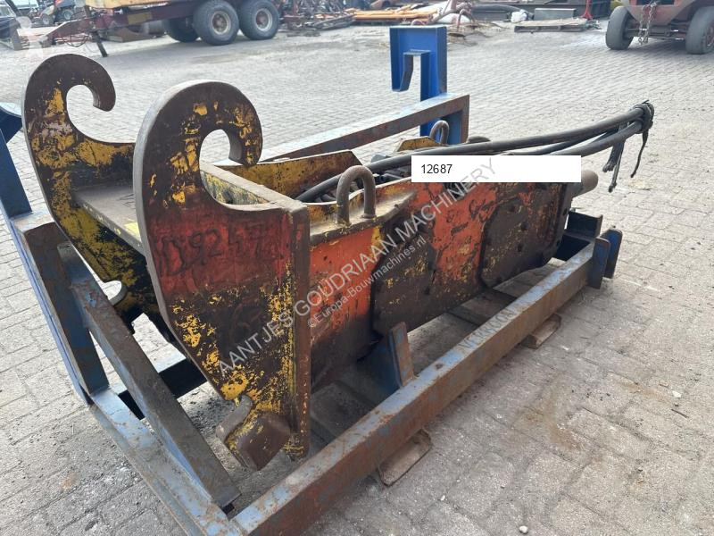 Vybavenie stavebného stroja  Marteau hydraulique